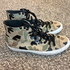 Converse Camouflage chuck taylor 2 High-Top Sneakers size 11 mens